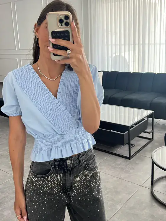 חולצת כיווץ