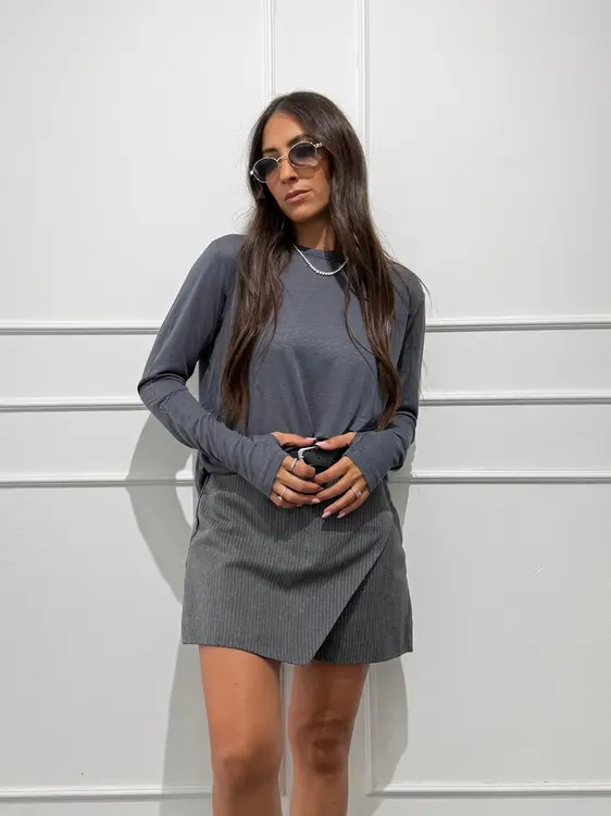 חולצת פשתן כפפה