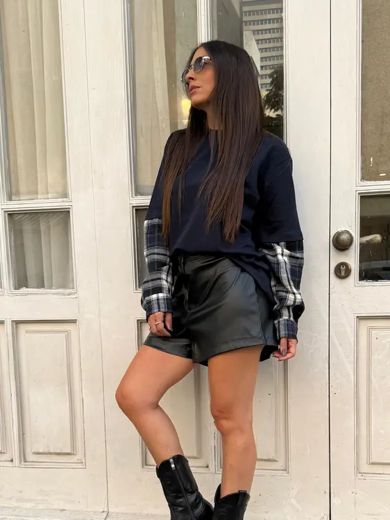 חולצה בשילוב משבצות