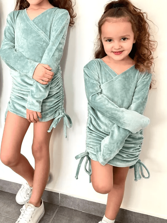 שמלת קטיפה מידה 4